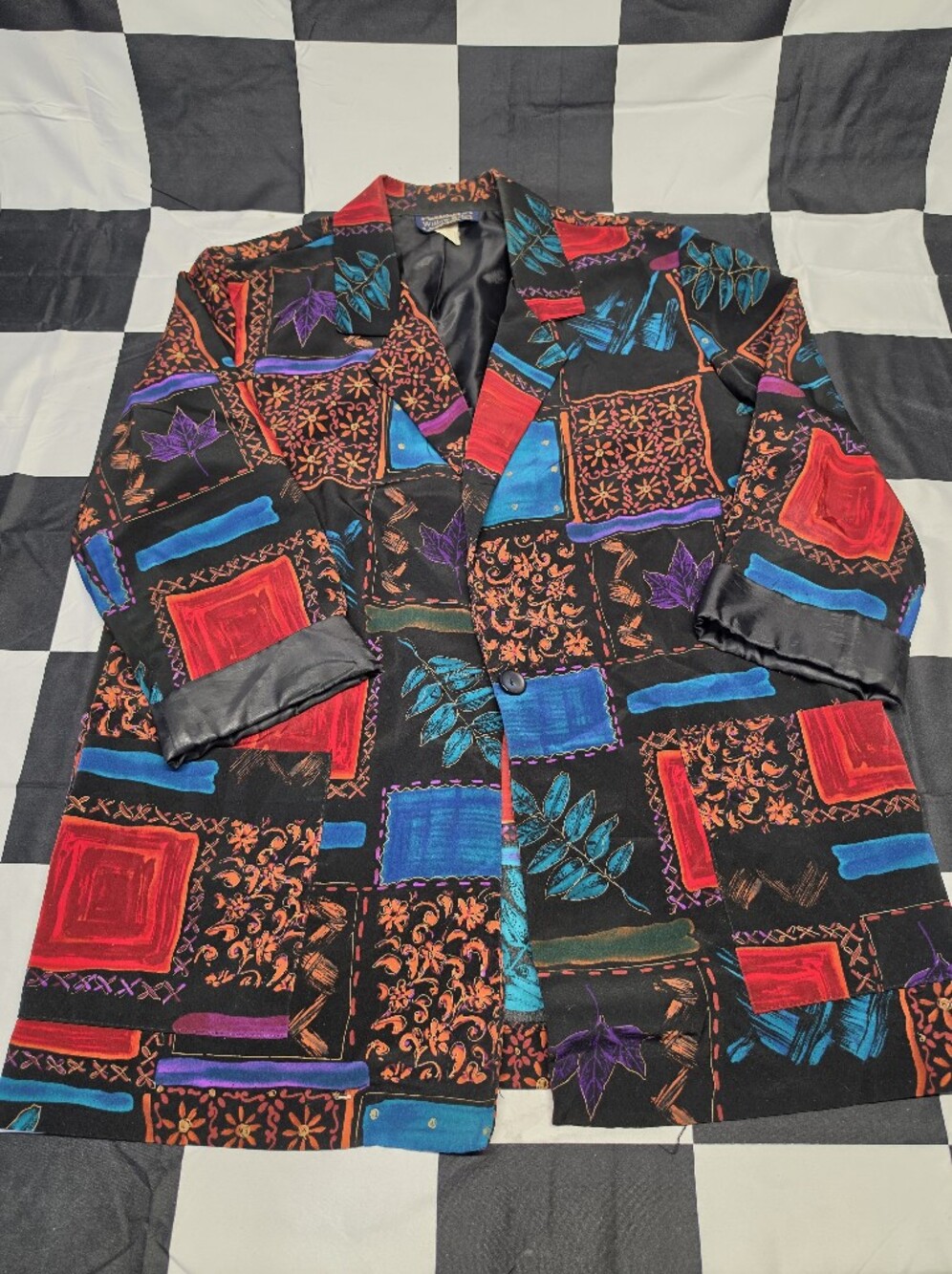 Willow Ridge Vintage Black Multicolor Patterned Blazer